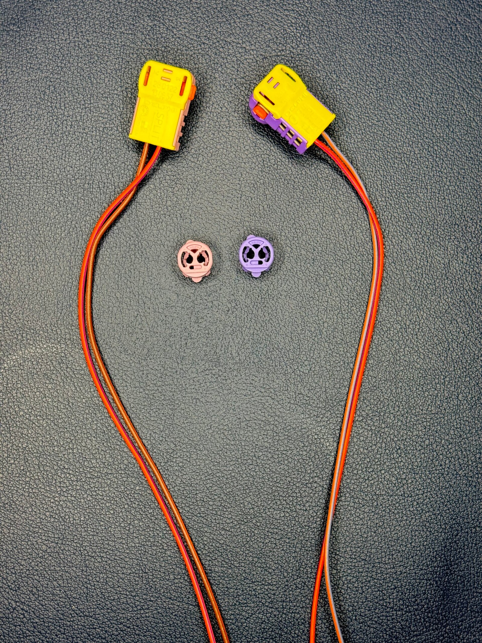 Driver Airbag Clock Spring Plugs And Connectors