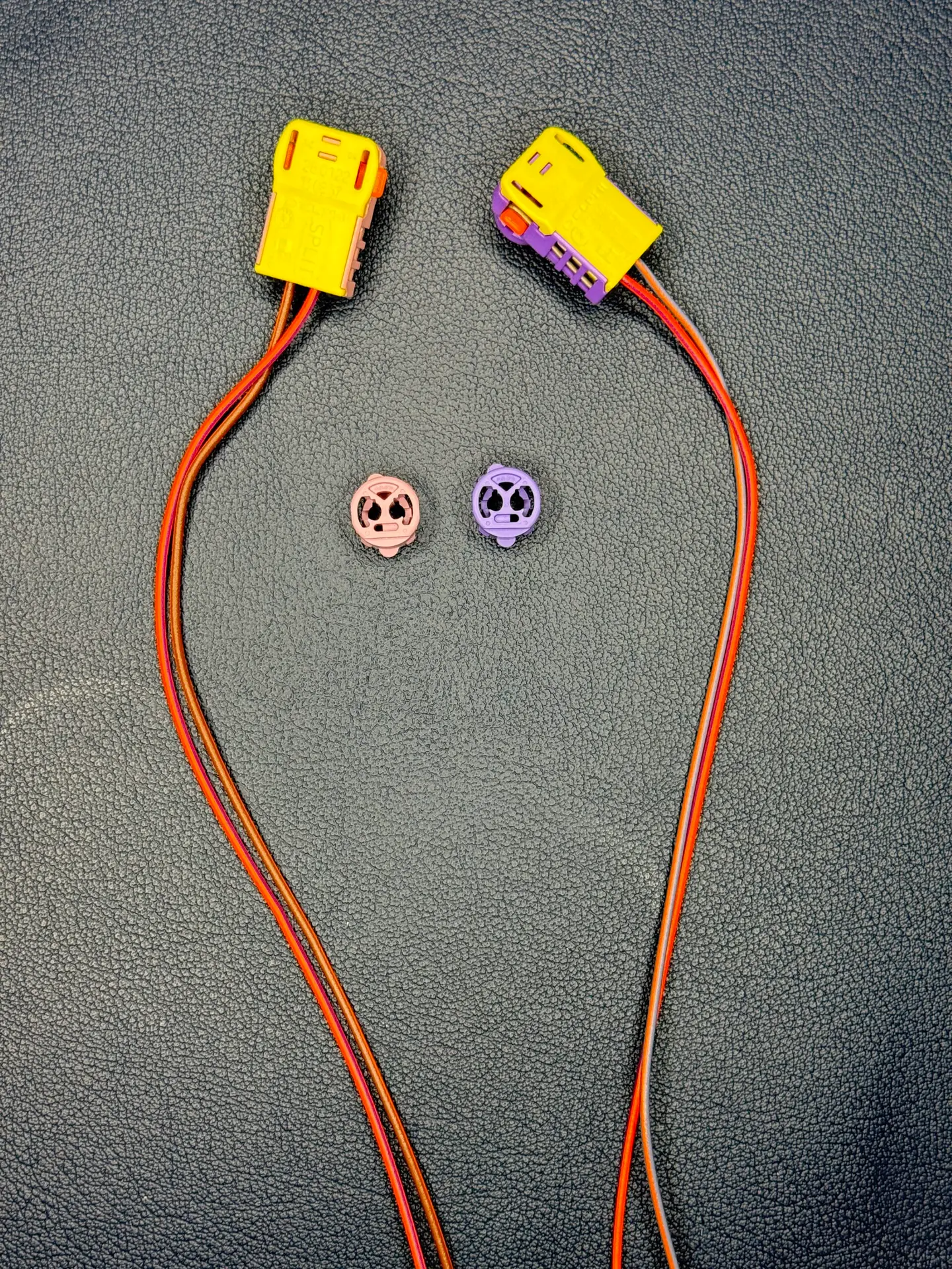 Driver Airbag Clock Spring Plugs And Connectors