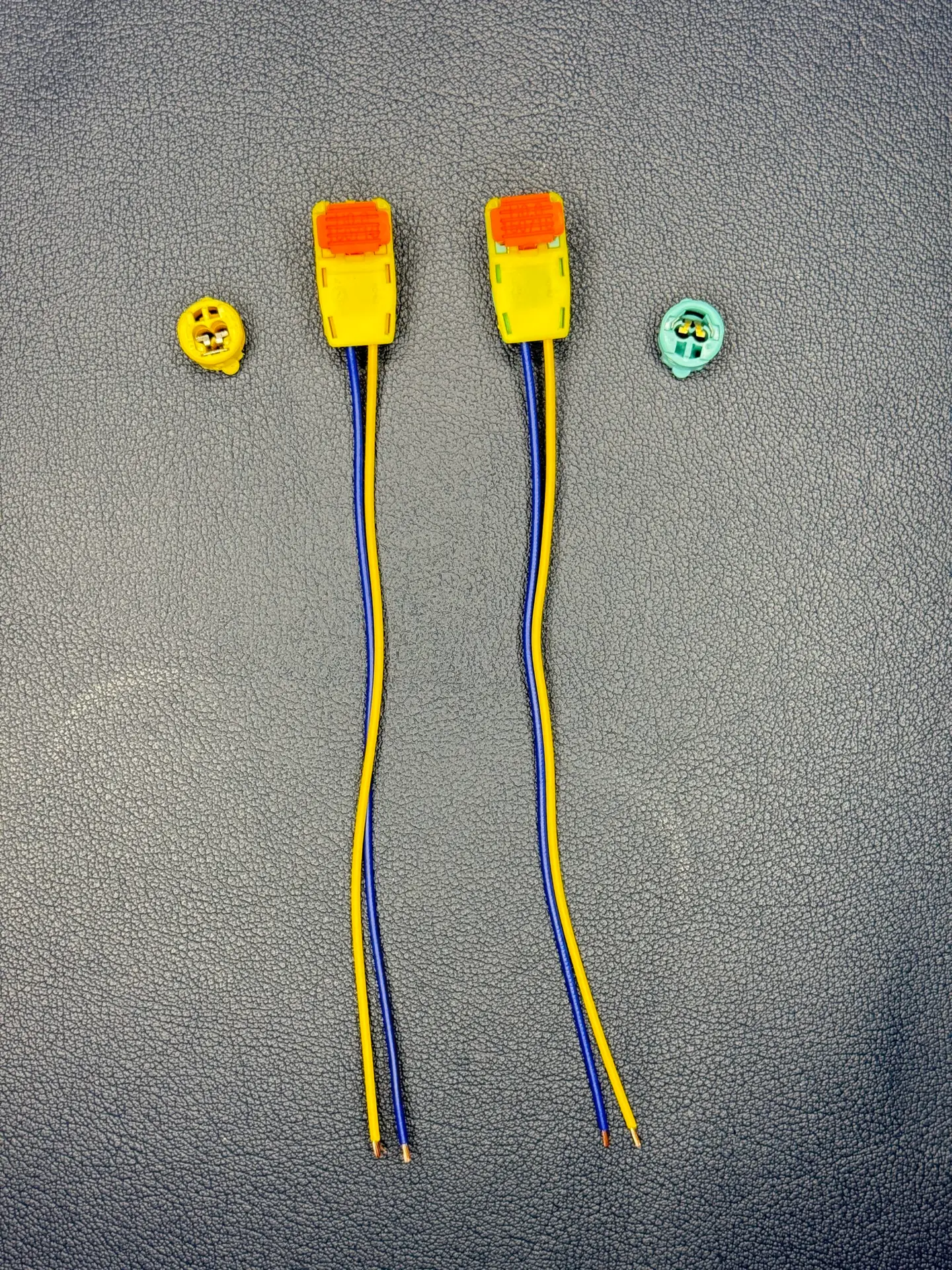 Driver Airbag Clock Spring Plugs And Connectors