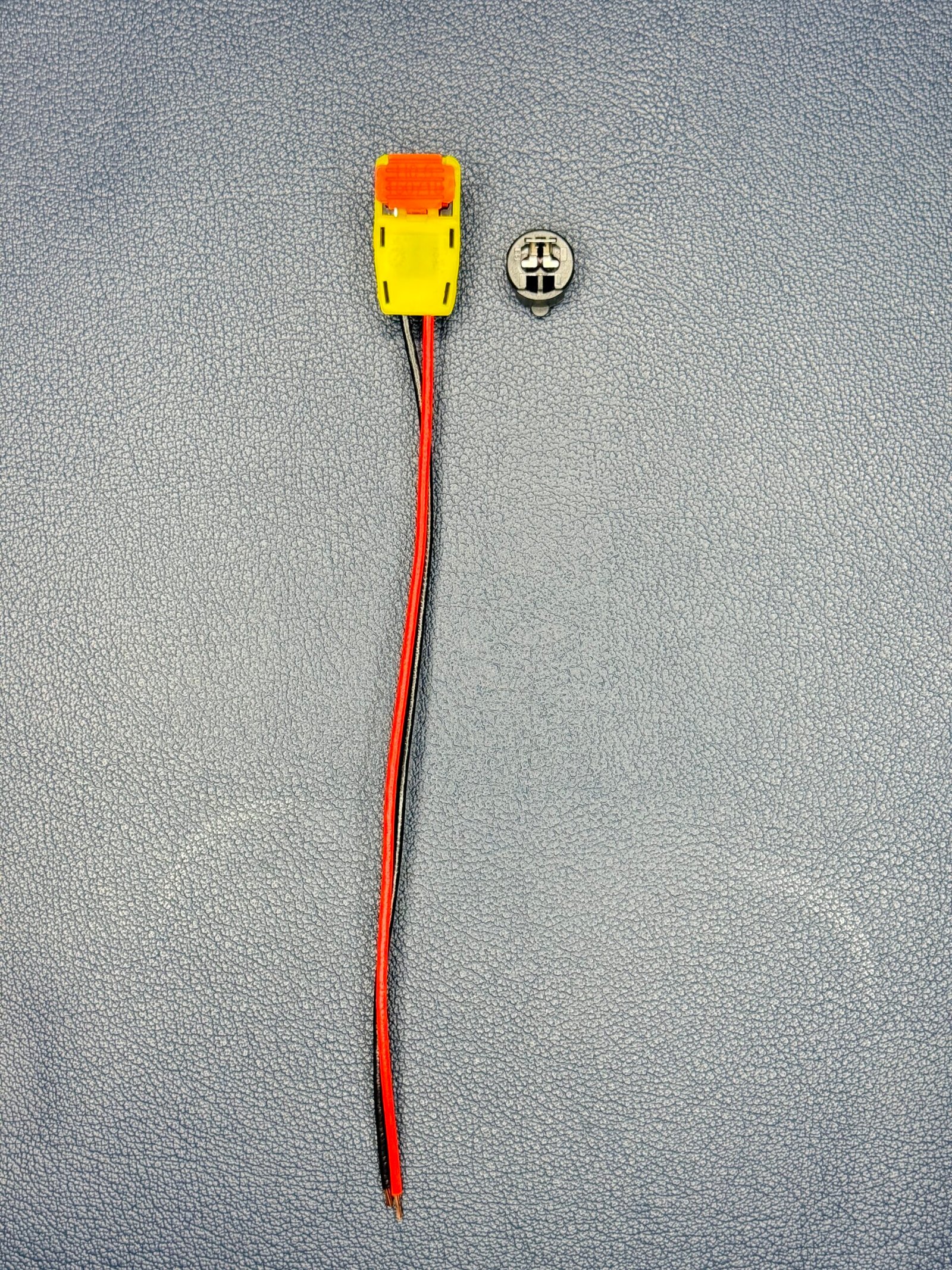 Image of Driver Airbag Clock Spring Plugs And Connectors (2 PCS Total)